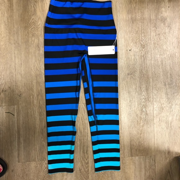  K.Deer Alexis Stripe Legging - Picture 3 of 4
